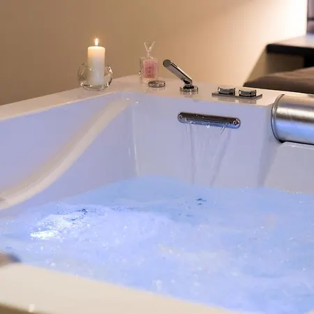 P2 Kevin's Charming Гостевой дом Альгеро