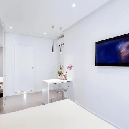 P2 Kevin's Charming Αλγκέρο