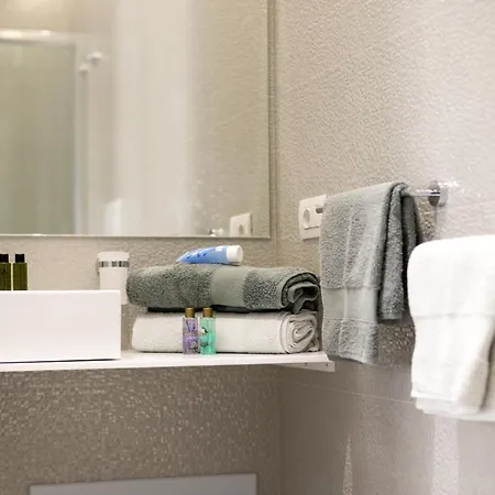 P2 Kevin's Charming Πανσιόν Αλγκέρο