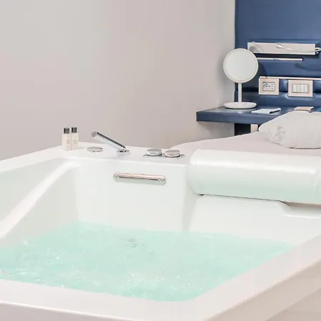 P2 Kevin's Charming 4* Αλγκέρο